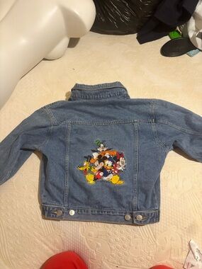Vintage 90s Disney Store Mickey & Friends Embroidered Denim Jacket